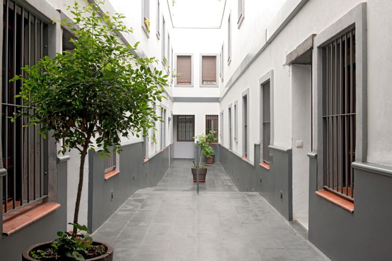 Home2Book Amelia'S Pottery, Triana Siviglia Esterno foto